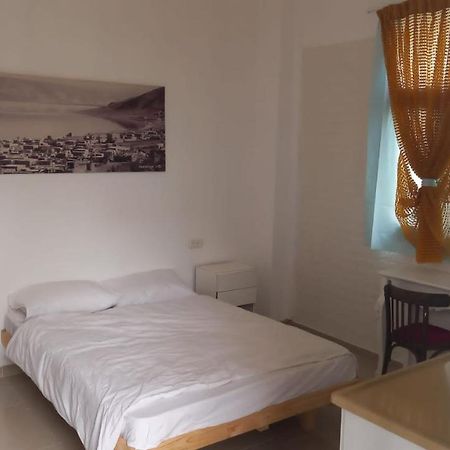 Apartament פינה שקטה דקה הליכה לכנרת והטיילת Tyberiada Zewnętrze zdjęcie