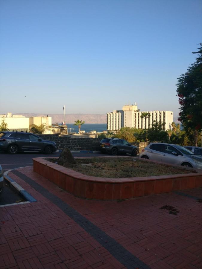 Apartament פינה שקטה דקה הליכה לכנרת והטיילת Tyberiada Zewnętrze zdjęcie