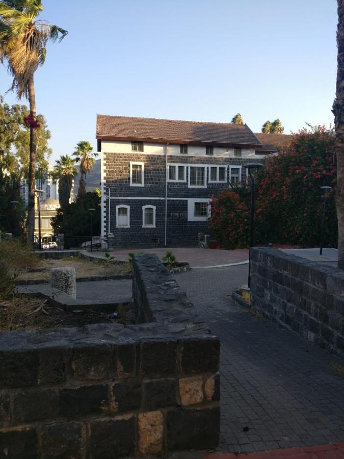 Apartament פינה שקטה דקה הליכה לכנרת והטיילת Tyberiada Zewnętrze zdjęcie